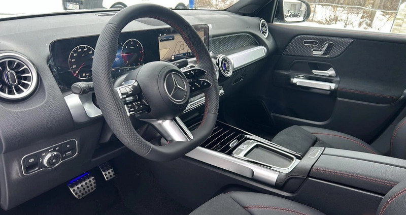 Mercedes-Benz GLB cena 242299 przebieg: 10000, rok produkcji 2023 z Czempiń małe 154